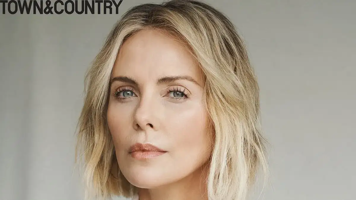 Charlize Theron revisits the incredibly traumatic night her mother killed her father when she was just 15 - 3