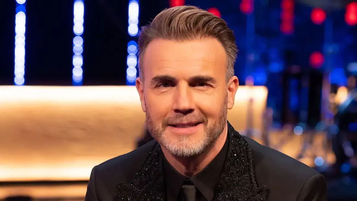 Gary Barlow, 55, sends fans wild with his incredible glow up as he plugs Take That's new single after checking into £6.5k wellness clinic to prepare for The Circus Tour - 4