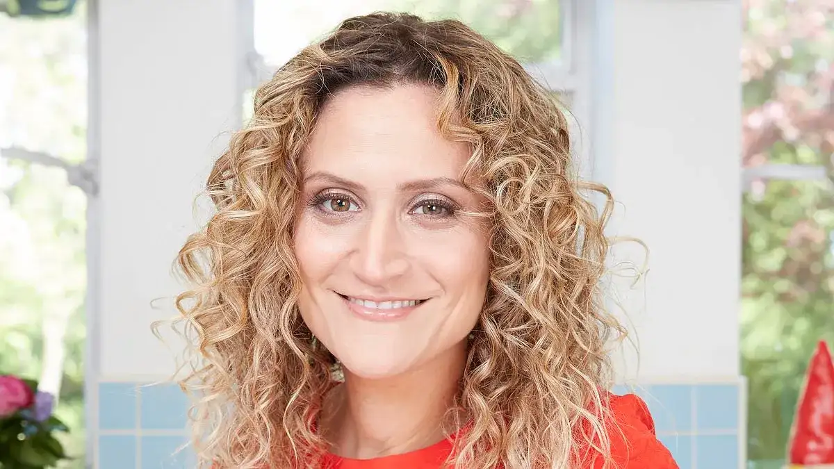 Why you get dizzy or a racing heart when you stand up - and how to stop it, by DR ELLIE. The drugs and lifestyle changes that work, what to ask your doctor and the problems it can herald - 3