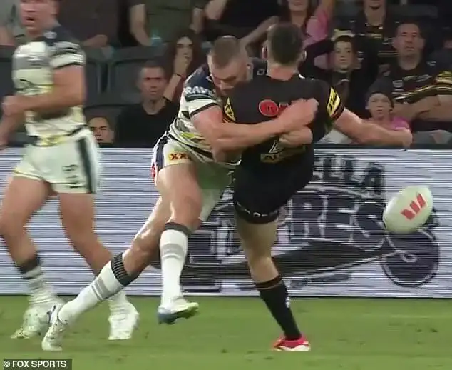 Cleary faces ban in major Panthers blow after star sin-binned for high shot - 2