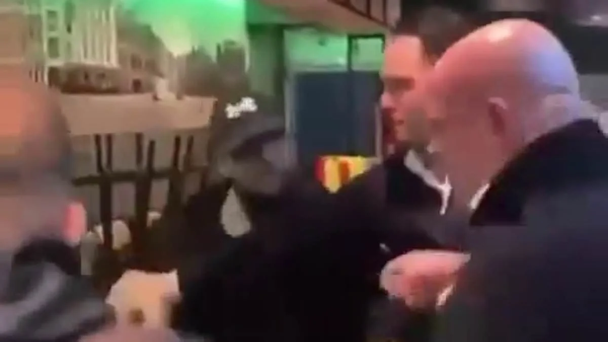 'His anger came out of nowhere' - Van Gerwen attacked in bar fight - 3