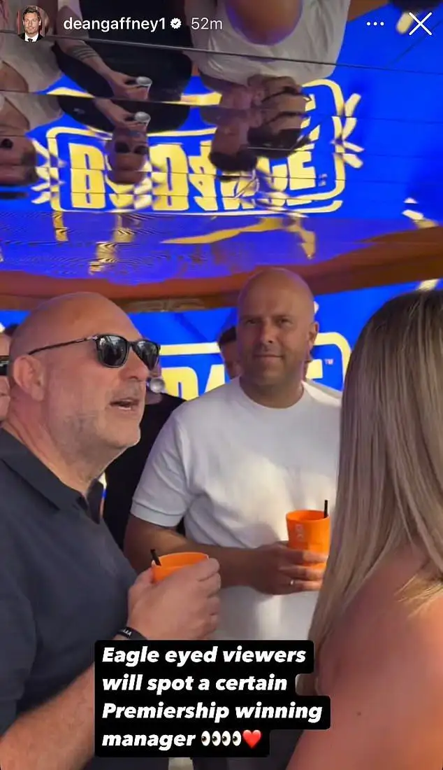 Former Premier League star claims Liverpool fans have ‘disconnected’ from Arne Slot - 3