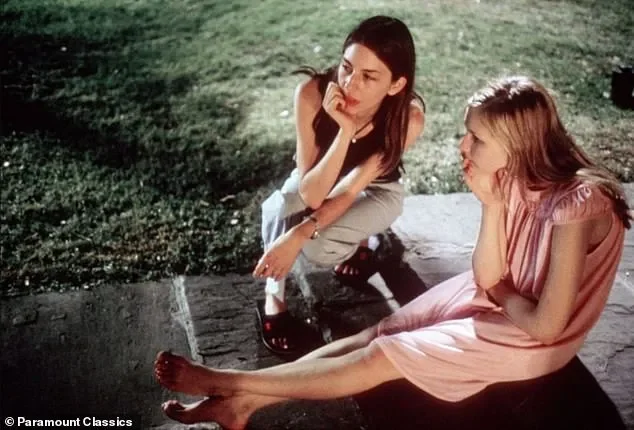 Sofia Coppola brings her mini-me daughter Cosima, 15, to Marc Jacobs runway show - 1