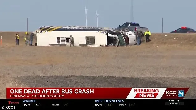 One dead and 32 injured as college baseball team bus crashes during trip to Arkansas for opening season games - 1