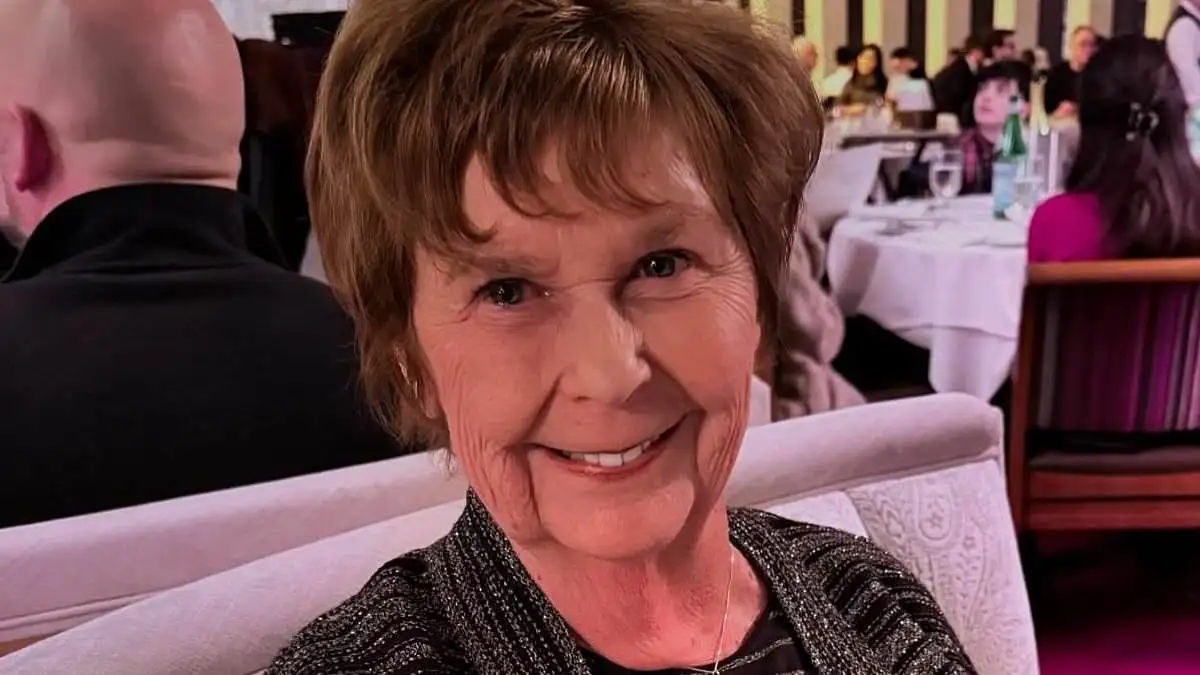 'Three detained' as cops swoop in huge SWAT raid on property two miles from missing Nancy Guthrie's home - 4