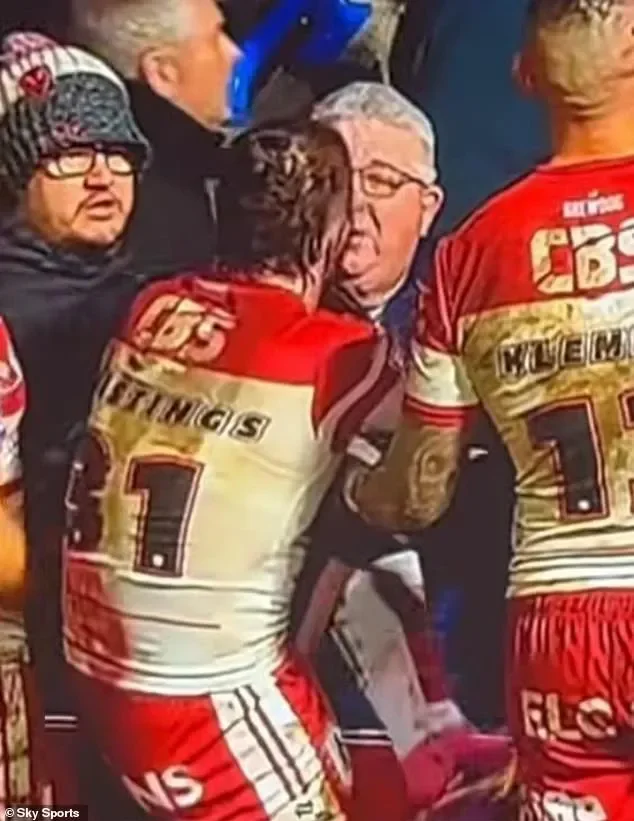 Former NRL star caught in ugly altercation with a fan because he feared for his young daughter's safety - 1