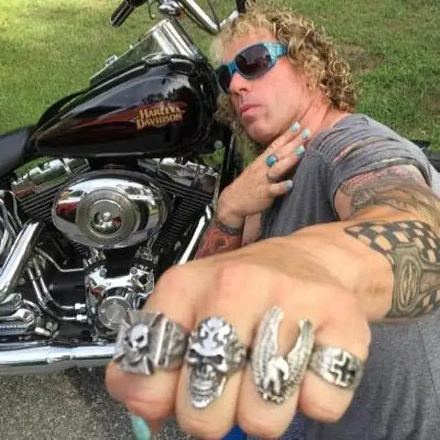 Plot Twist! Transgender Hockey Shooter Allegedly Has an Arsonist Son (and Other Updates) - 1