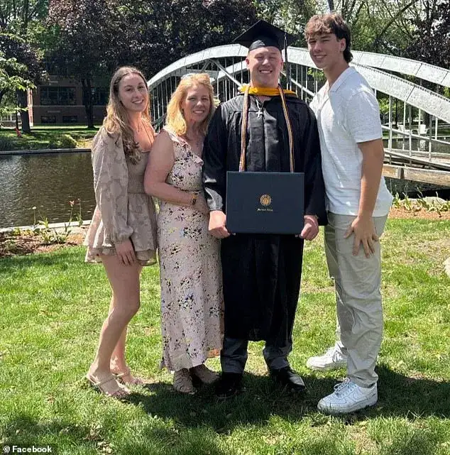 Pictured: Woman murdered by transgender ex alongside child after divorcing him because of his 'narcissistic and personality disorder traits' - 2