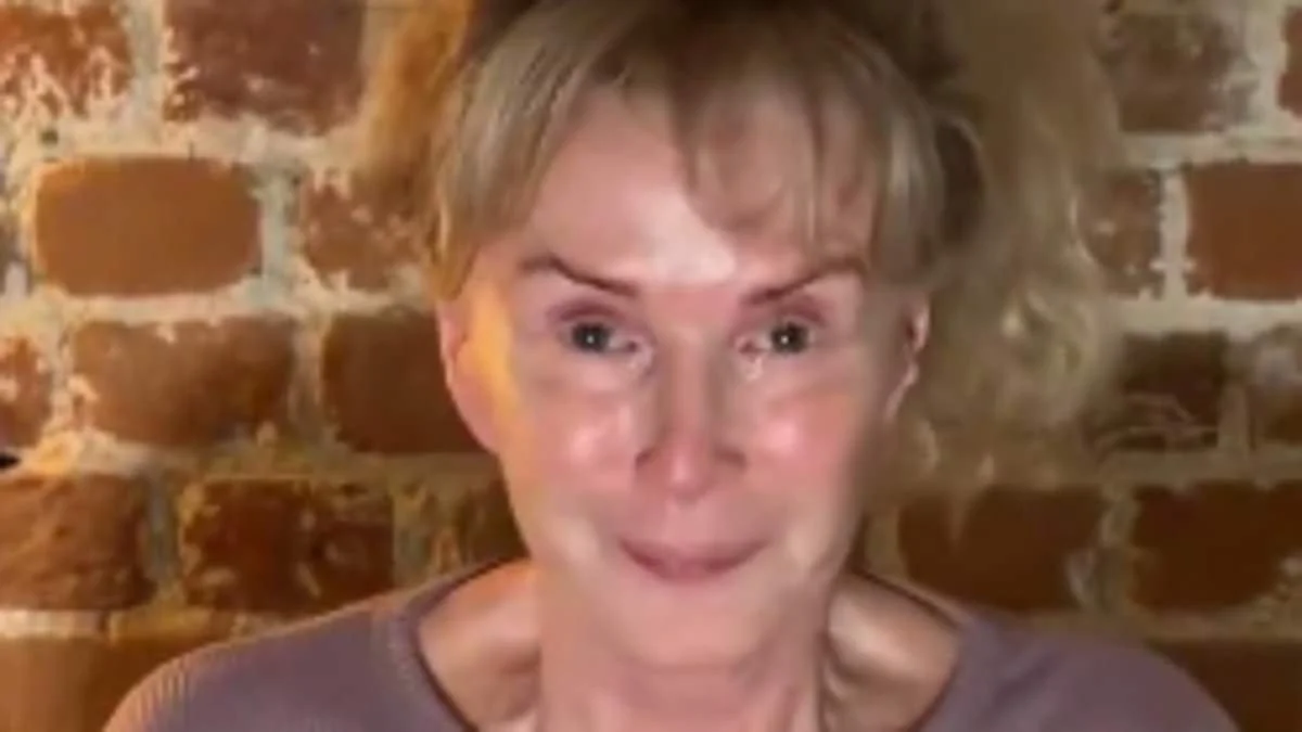 Beverley Callard reveals her mind is 'manic' while preparing to return to work in a health update following her breast cancer surgery - 4