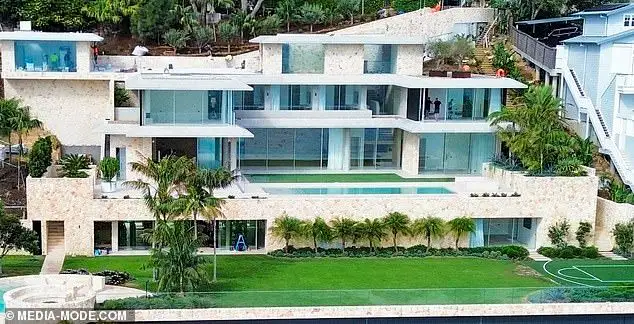 Buyer settles on Jennifer Hawkins and Jake Wall’s $30 million mansion - 4
