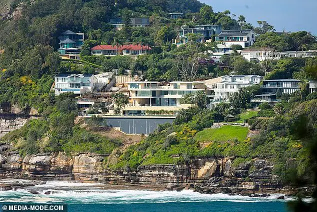 Buyer settles on Jennifer Hawkins and Jake Wall’s $30 million mansion - 2