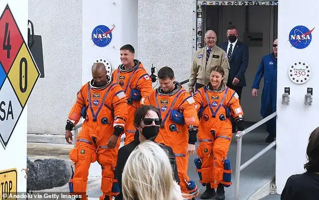 NASA fans are shocked to see an astronaut typing his PIN into his tablet on the Artemis II moon launch live stream - as one jokes 'command module getting open-sourced!' - 3