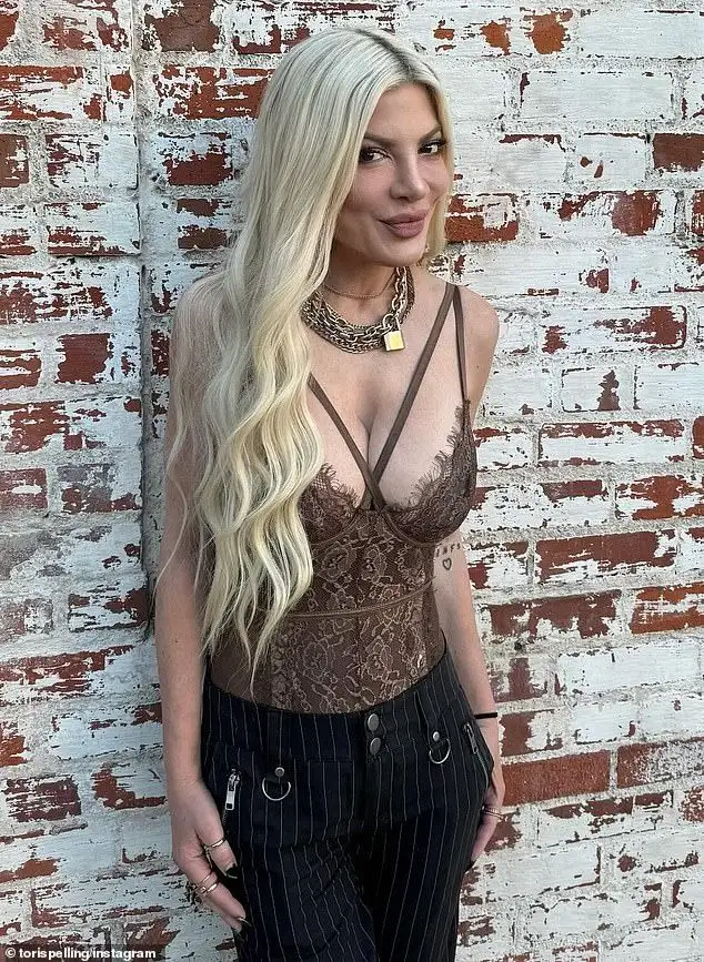 Tori Spelling Crash Horror: Actor Credits 'Guardian Angels' for Saving Her Children - 4