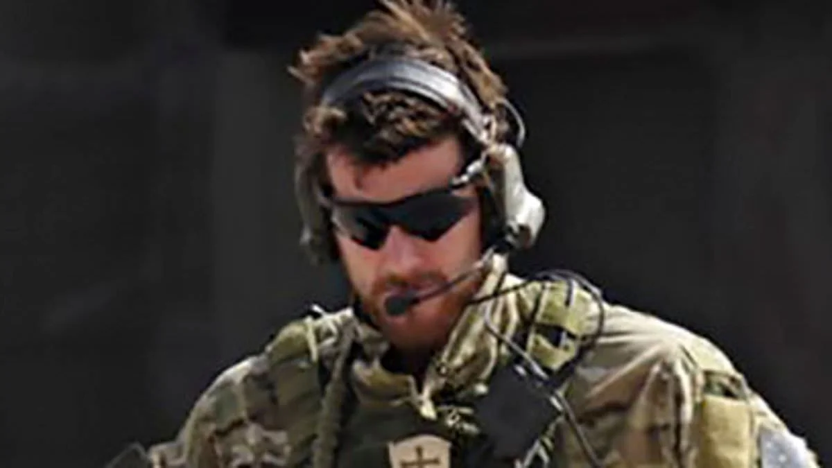 Roberts-Smith sat impassively as judge revealed ‘exceptional circumstances’ to release him - 1