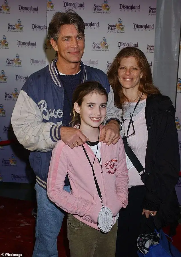 Inside Eric Roberts' estrangement from sister Julia and 'complicated' relationship with daughter Emma while juggling 800 TV and film roles - 3