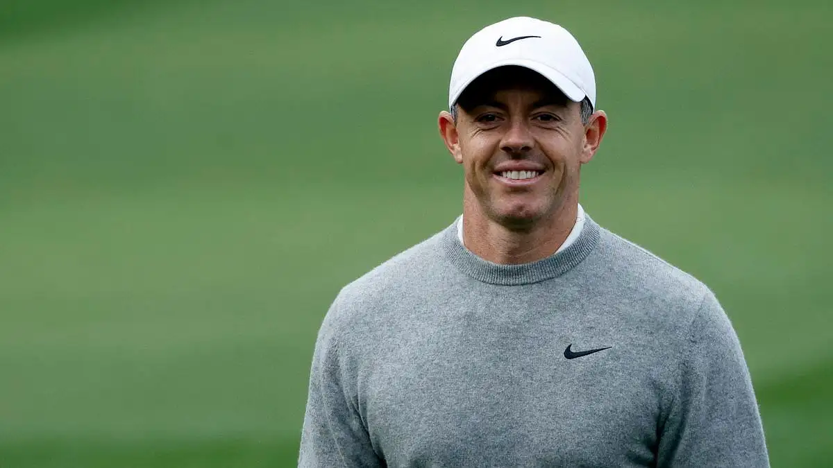 Scheffler slides as Masters fave; public on Bryson - 4