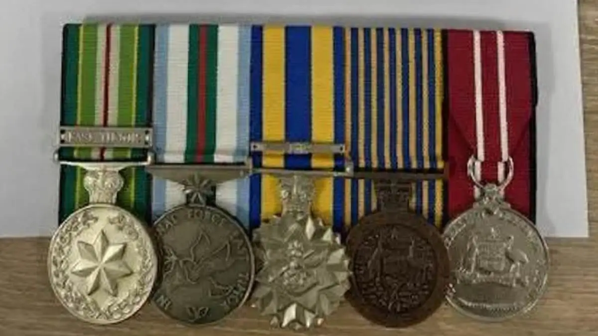The minister for veterans' affairs on Anzac Day, Ben Roberts-Smith and increased defence spending - podcast - 1