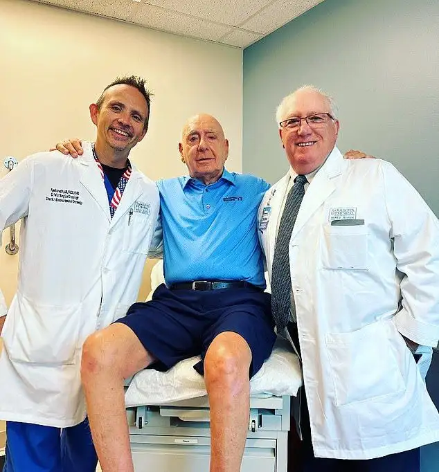 ESPN's Vitale announces melanoma diagnosis - 1