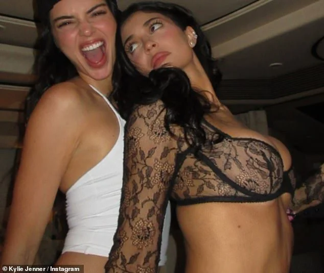 NEWS OF THE WEEK: Kendall Jenner and Jacob Elordi spark romance rumours - 3