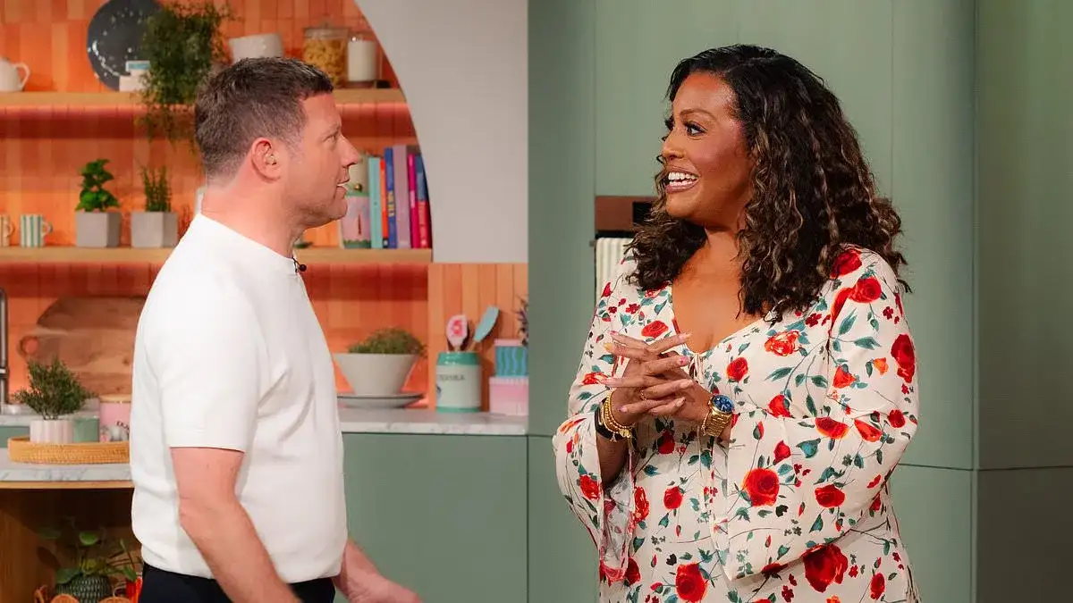 Alison Hammond looks incredible in pretty green tea dress following 11 stone weight loss - 4