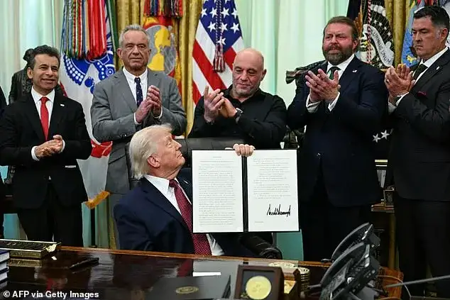 Joe Rogan's text message to Trump that spurred president to announce huge changes to psychedelic drug policy... before awkward Oval Office moment - 3