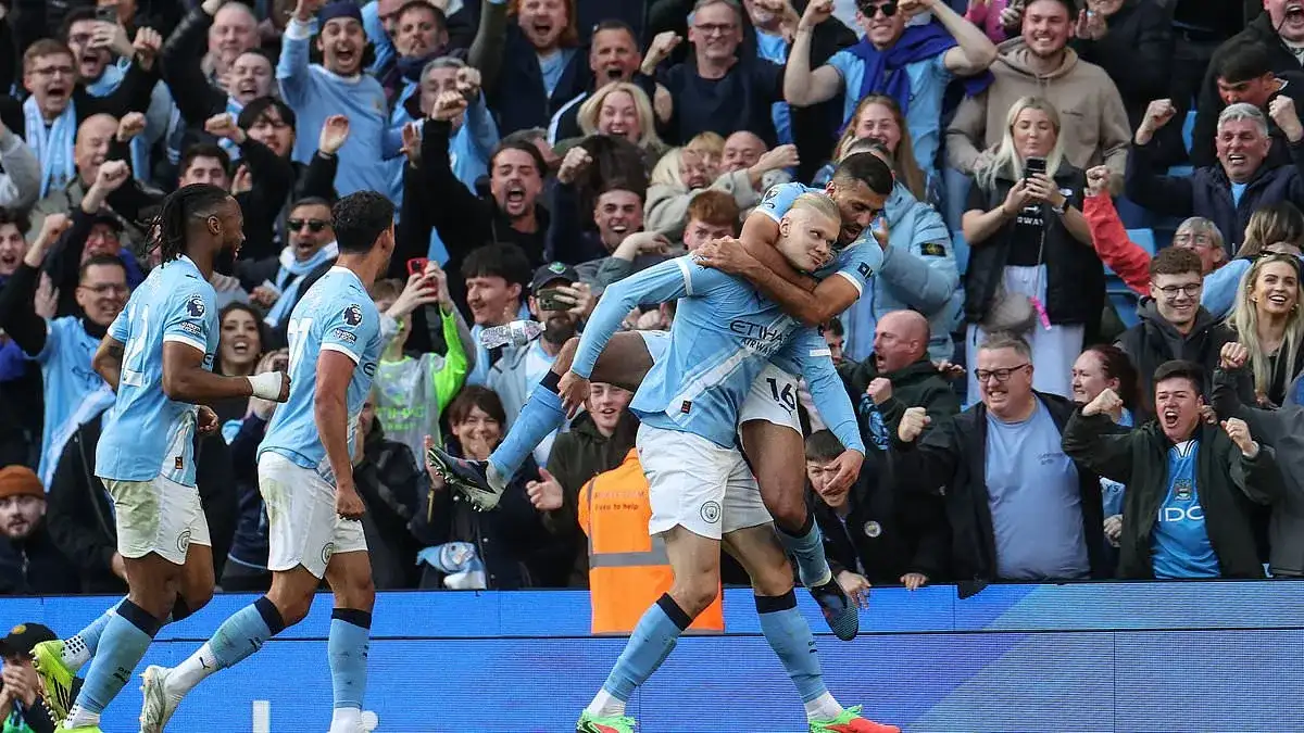 Haaland damages Arsenal title hopes in City win - 3