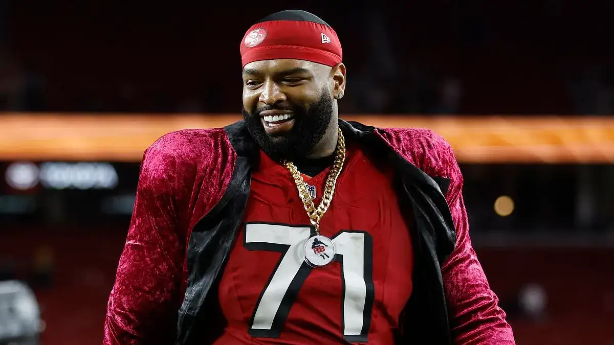 49ers, Williams settle deal drama with $50M pact - 3