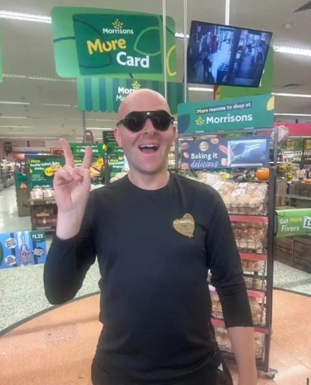 Morrisons store manager says he was sacked for tackling shoplifter - 1