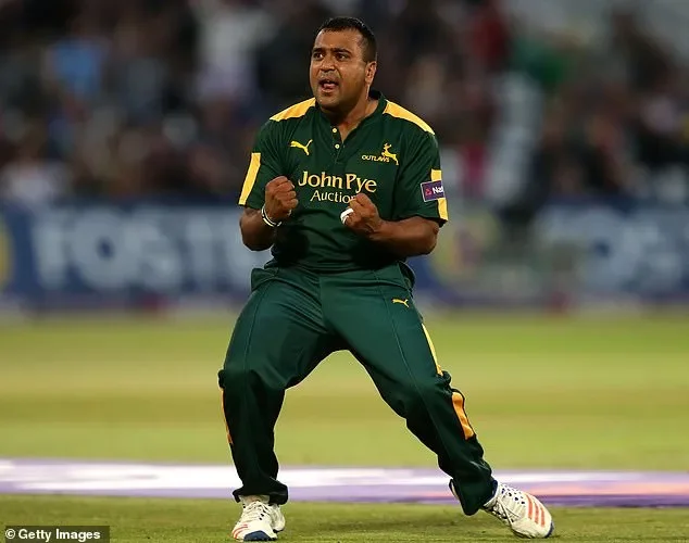 Revealed: The real reason Peter Siddle won't be playing for Nottinghamshire this season, an ex-England star whose hopes of signing for Kent are over, Lancashire snap up free agent and two Sussex players in demand - 2