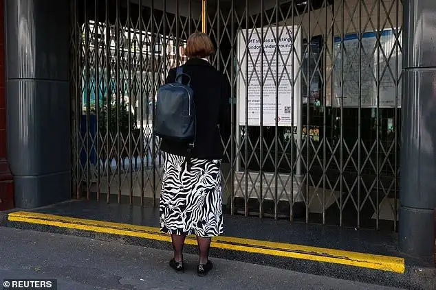 Tube strike LIVE: Multiple London Underground lines suspended over Friday morning rush hour - 2