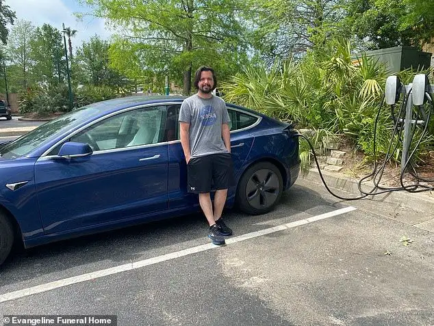 Joshua LeBlanc's Death Fits in Disturbing Scientists Case: 5 Photos of NASA Engineer Found in Burned Tesla - 2