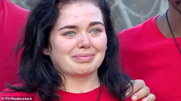 I'm A Celebrity's Scarlett Moffatt says she's 'gutted' it's an all-male final after she is eliminated: 'I wanted to do it for the girls!' - 4