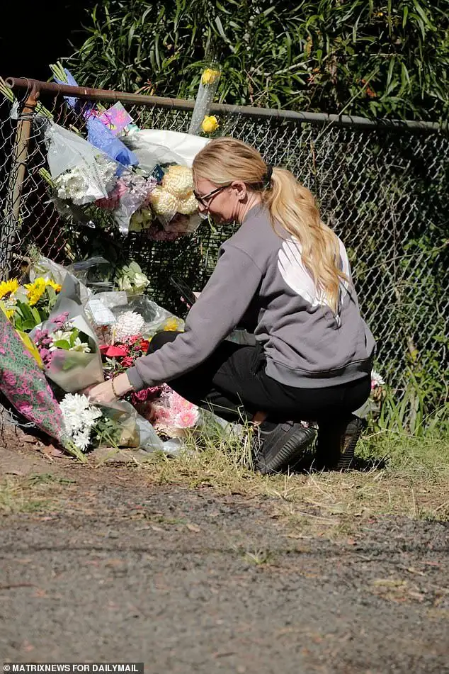Bowen Mountain house fire: Devastated loved ones return to scene after horror blaze killed two - 1