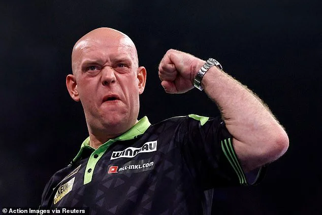 'His anger came out of nowhere' - Van Gerwen attacked in bar fight - 2