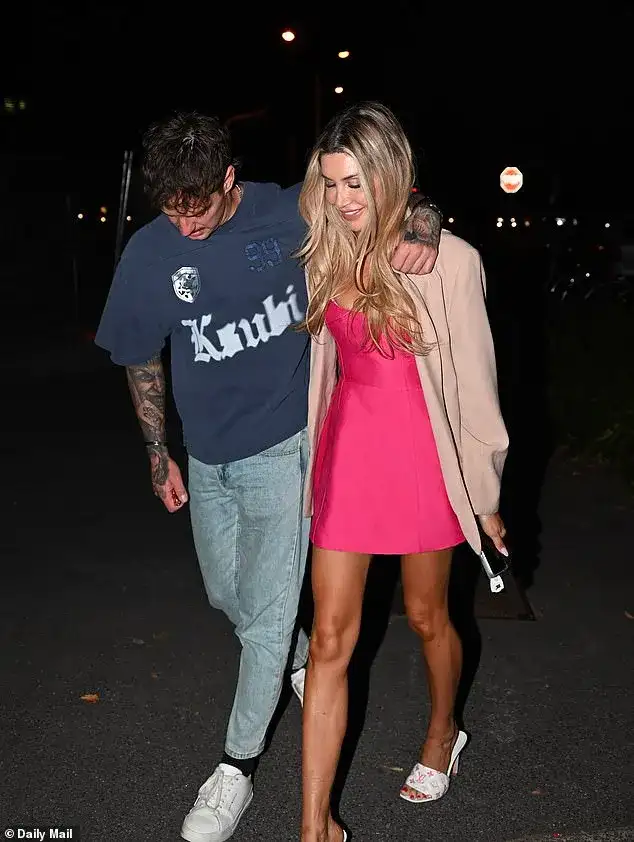 MAFS star Gia Fleur puts on a loved-up display with new beau Alan Wallace as the couple attend fundraising event at the MCG - 3