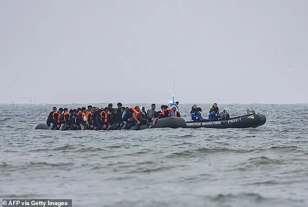 Two women die while trying to cross Channel in small boat - 2