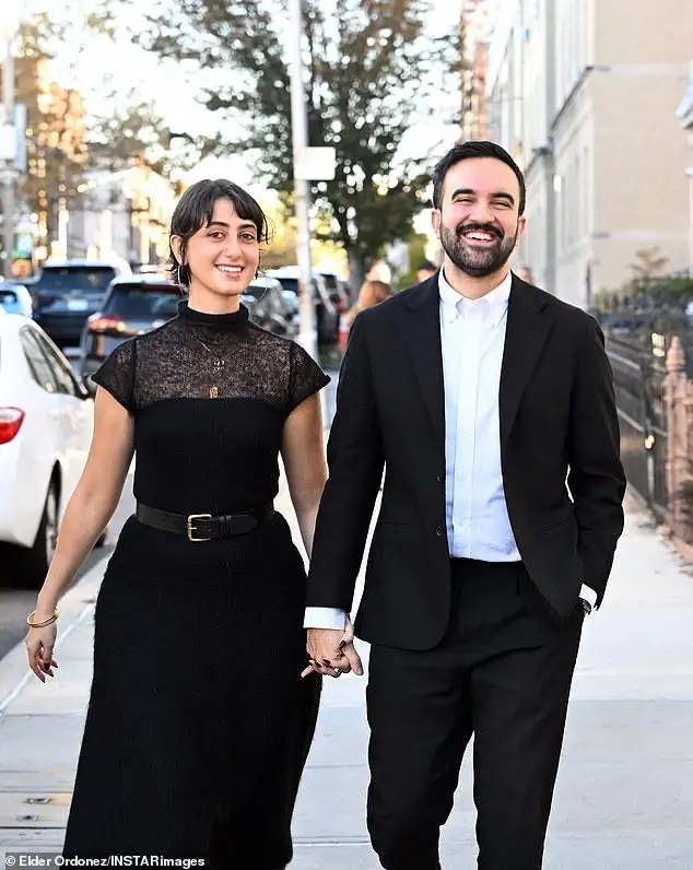 Tense moment Mamdani's staunch pro-Palestinian wife bumps into MISS ISRAEL in NYC cafe - 2