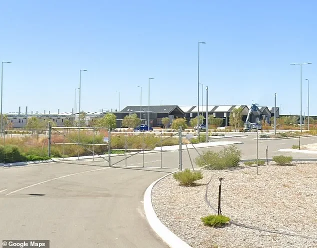 Australia news live: hantavirus cruise passengers land in Perth; Alice Springs man charged over Nazi leg tattoo - 4