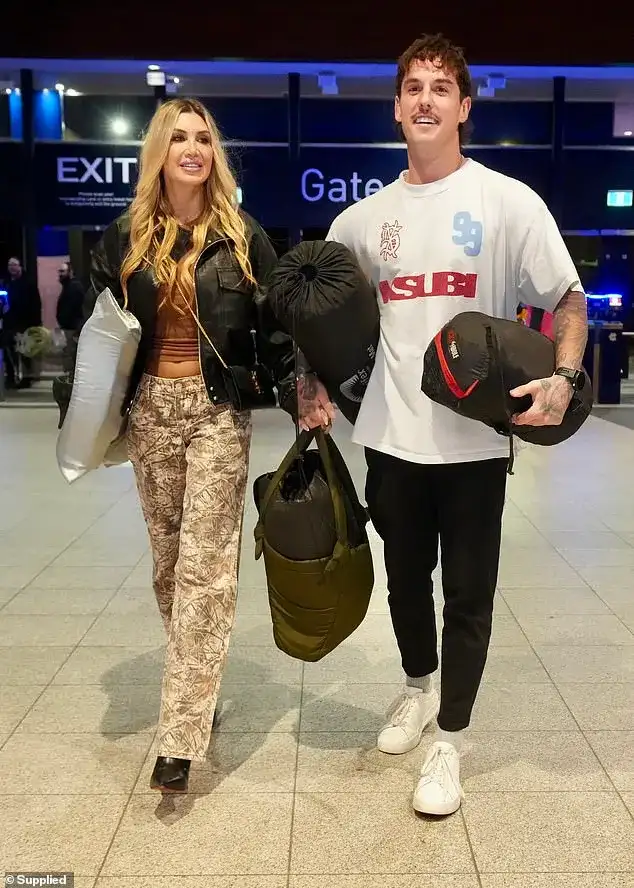 MAFS star Gia Fleur puts on a loved-up display with new beau Alan Wallace as the couple attend fundraising event at the MCG - 2