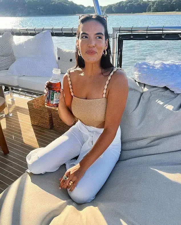 Summer House vet, 37, announces she is pregnant with her first child as she shows off her baby bump - 2