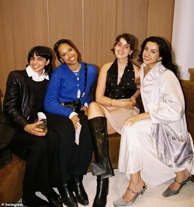 NYC mayor's champagne socialist wife attended Paris Fashion Week - fueling questions about who paid for swanky getaway - 1