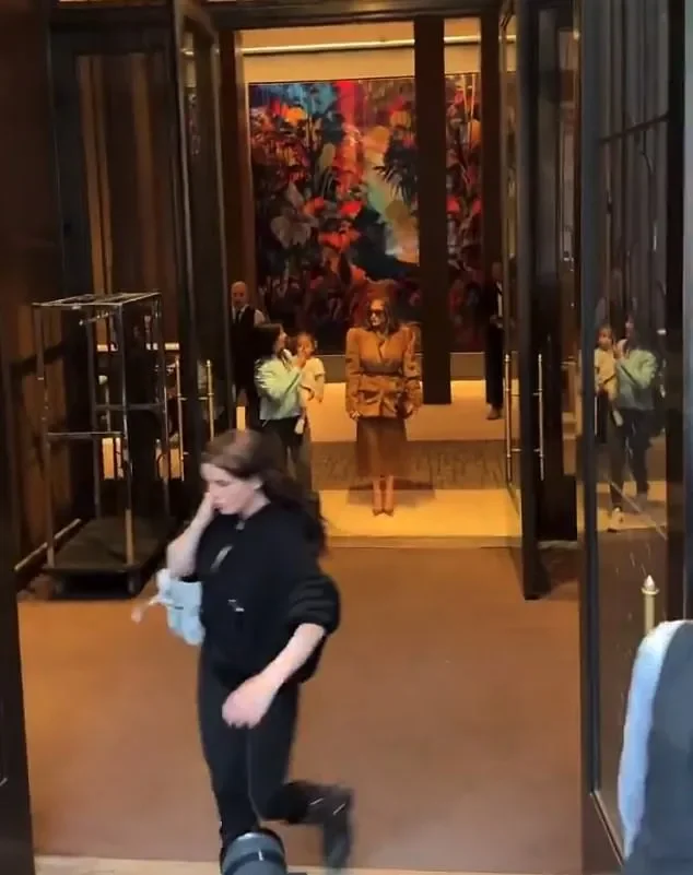 Jennifer Lopez mocked for diva antics as she waits for fans to clear out of the way for a 'staged' paparazzi walk - 2