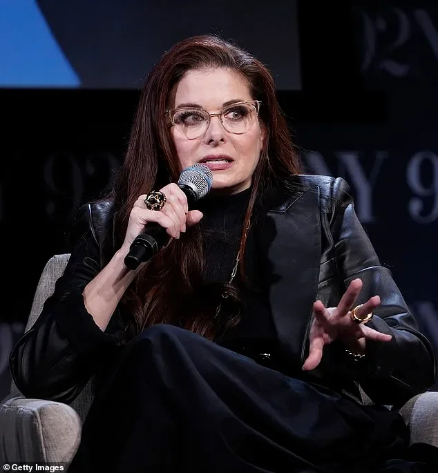 Will & Grace star Debra Messing reveals that she sought therapy after feeling 'betrayed' by Hollywood: 'I really needed help' - 1