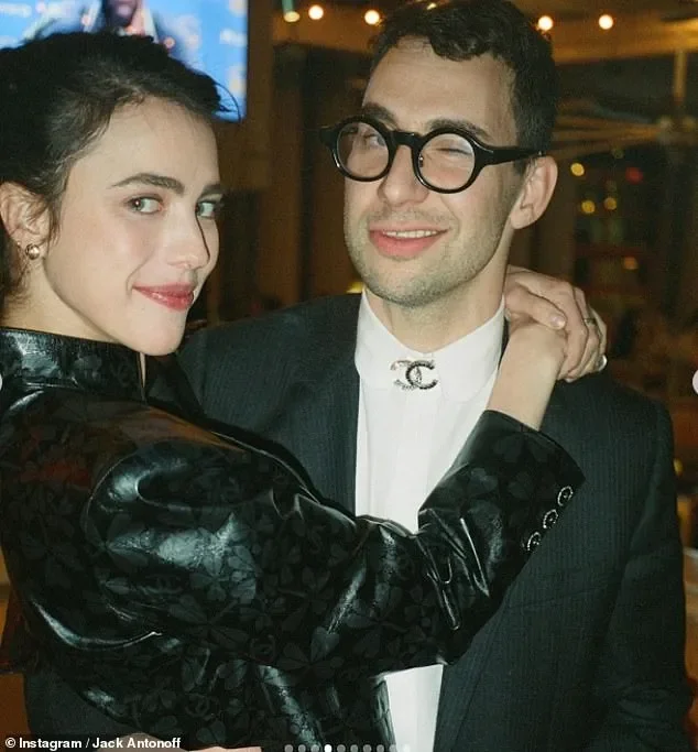 Exes Lena Dunham and Jack Antonoff risk awkward run-in as they are seen in NYC for Taylor Swift's wedding - 2
