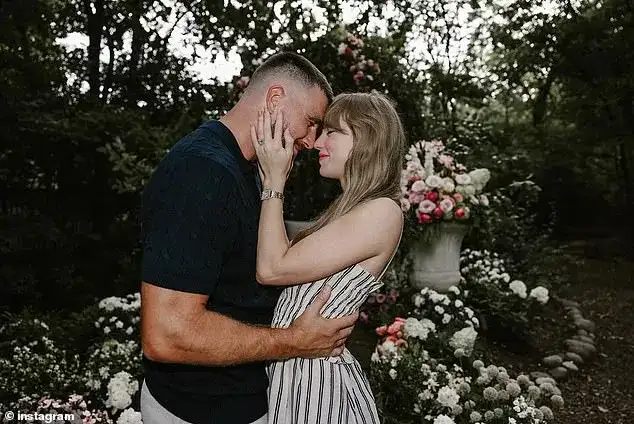 Exes Lena Dunham and Jack Antonoff risk awkward run-in as they are seen in NYC for Taylor Swift's wedding - 3