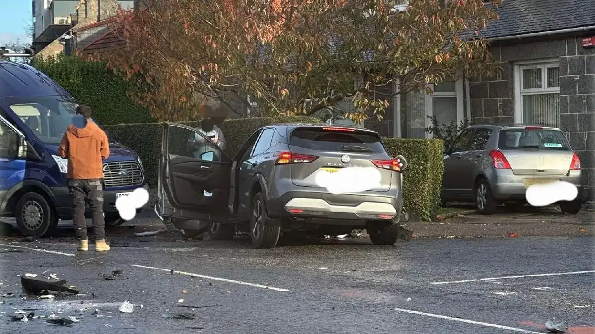 Three taken to hospital after serious crash in Aberdeen - 3
