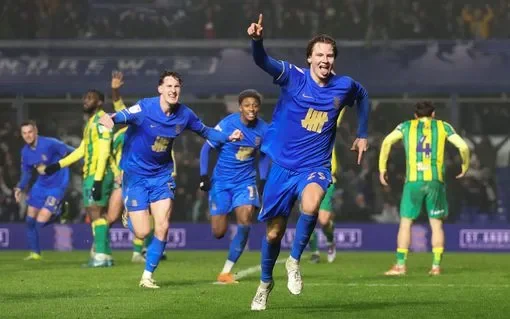 Birmingham City 1-1 Leeds United (aet; 2-4 on penalties): FA Cup fourth round – live - 2
