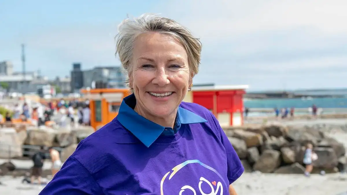 Tracy Piggott: I'm swimming 14km underwater from Clare to Galway for charity - 3