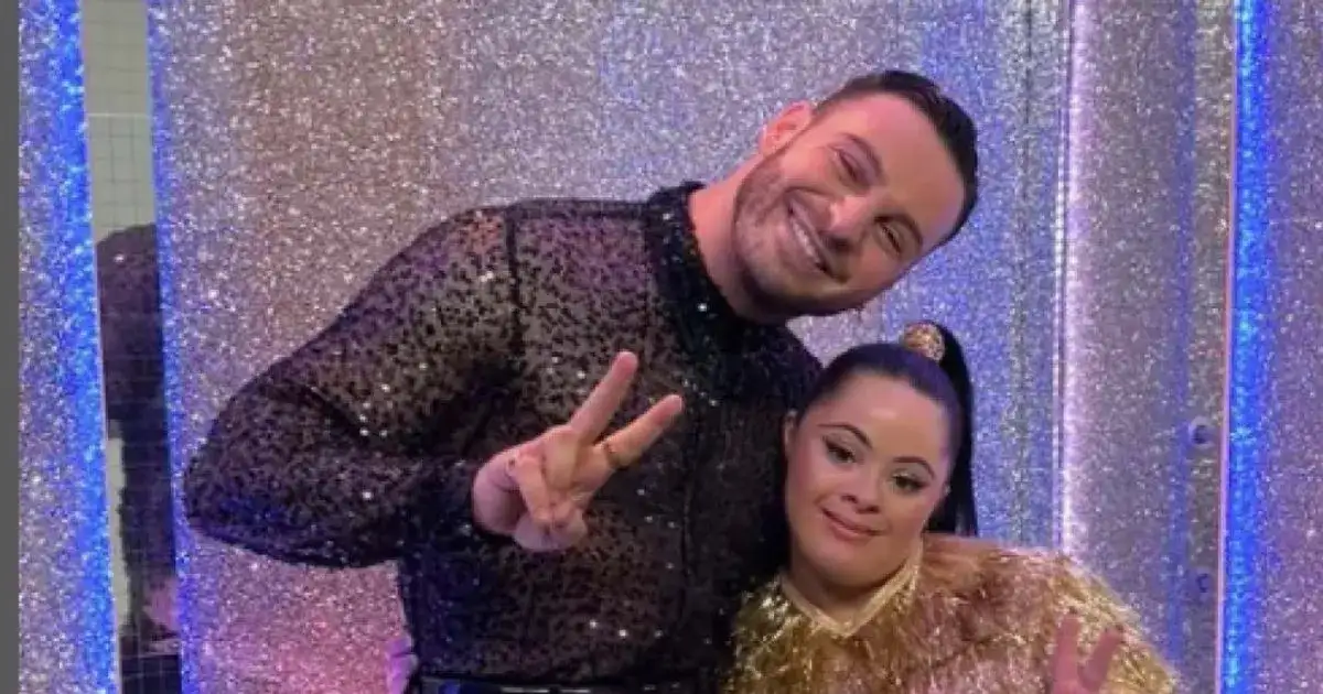 Strictly star Ellie Goldstein back on the dancefloor by royal appointment - 2