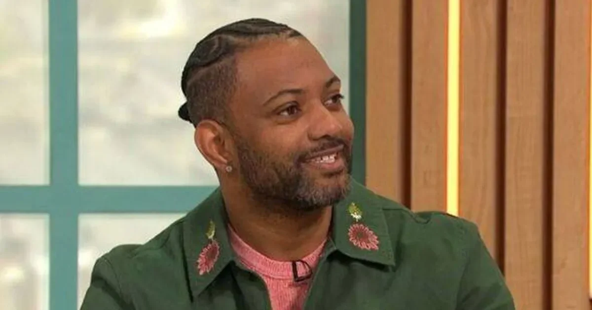 Strictly Come Dancing star leaves wife taken aback as she finds ‘weird’ messages - 4